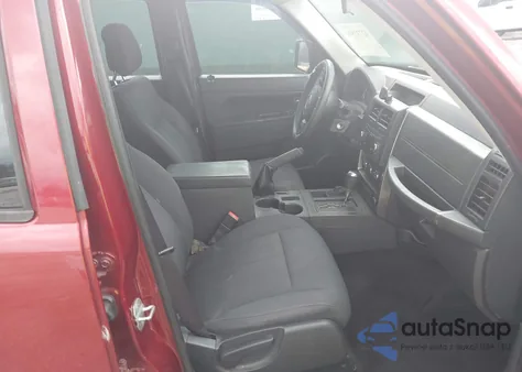 2011 Jeep Liberty Sport z USA, uszkodzony, nr VIN 1J4PN2GKXBW548665